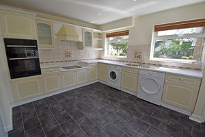 Kitchen/Diner- click for photo gallery